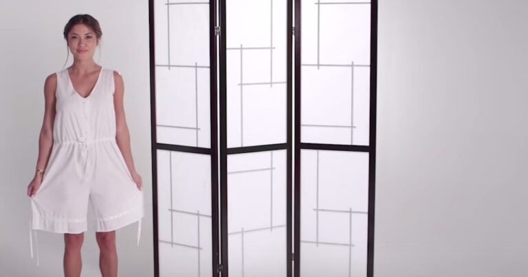 100 χρόνια εξέλιξης των γυναικείων εσωρούχων σε 3 λεπτά!