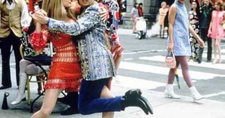 Έφτιαξαν το βίντεοκλιπ του Uptown Funk από 100 διάσημες ταινίες!