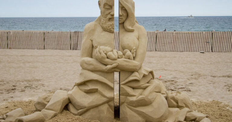 Ο Carl Jara φτιάχνει γλυπτά από άμμο και μένουμε με ανοιχτό στόμα!