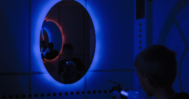 Ζήτησε από τον μπαμπά του νέο υπνοδωμάτιο. Αυτό που πήρε ήταν πέρα από κάθε φαντασία.