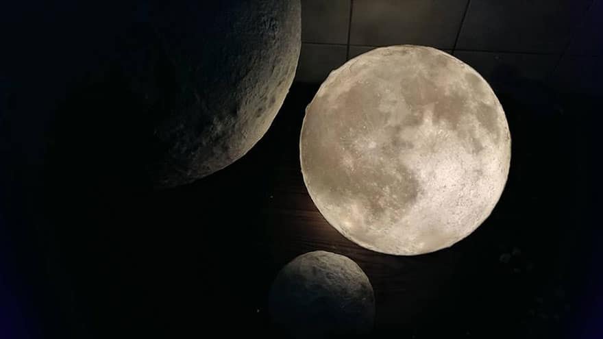 moon-lamp-luna-acorn-studio-4