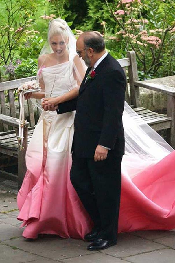 33 νύφες που δεν φόρεσαν λευκό νυφικό στο γάμο τους. Αλλά ήταν υπέροχες!
