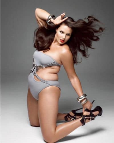 pirelli_2015_candice_huffine_plus_size_model_19t39gs-19t39j4