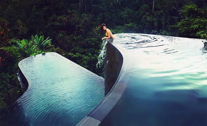 Πισίνα στο Ubud Hanging Gardens Hotel στο Μπαλί, Ινδονησία