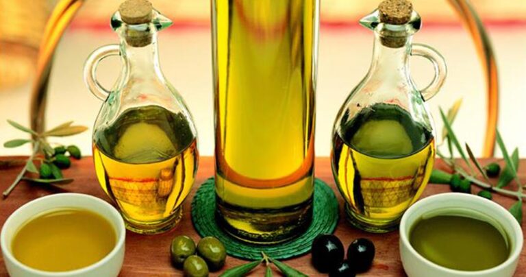 Η μεγαλύτερη αυταπάτη του νεοέλληνα είναι ότι ζει σε μια χώρα που δεν παράγει τίποτα.