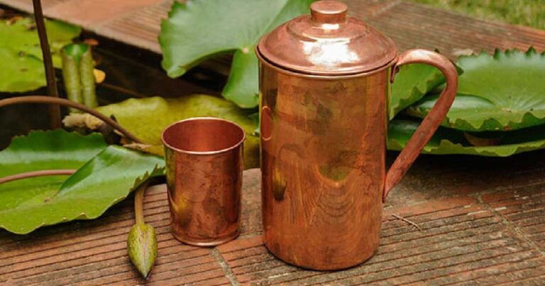 Γιατί πρέπει να πίνουμε νερό σε χάλκινο δοχείo;