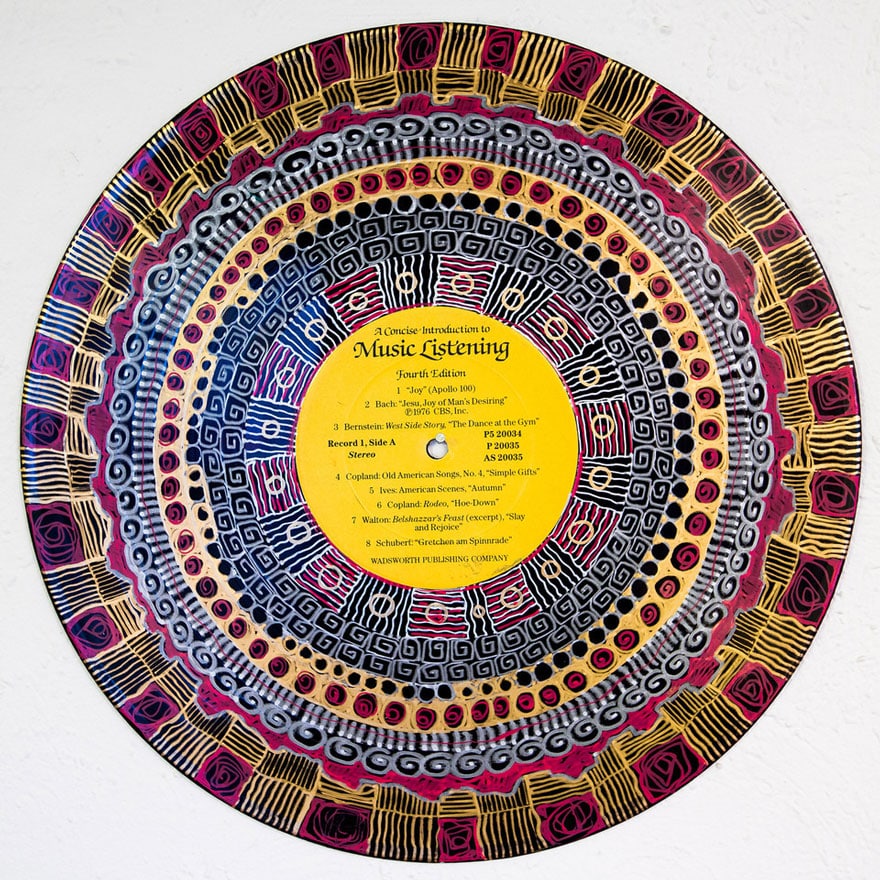 vinyl-record-mandalas-hand-painted-sara-roizen-31