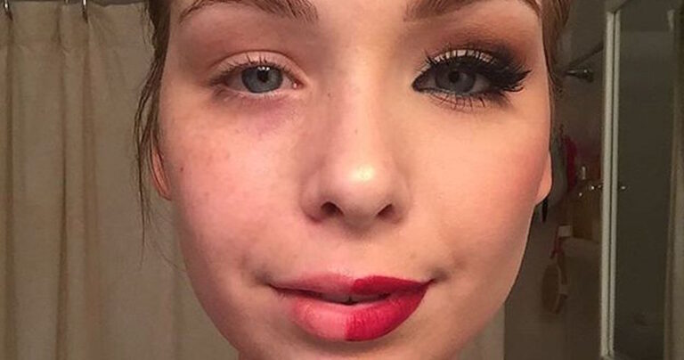 21 πράγματα που καταλαβαίνουν μόνο όσες σπαταλούν πολλά σε αγορές καλλυντικών!