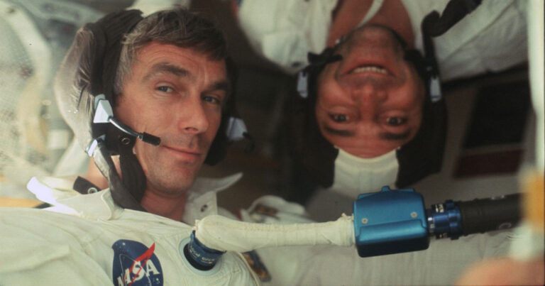 22 ακυκλοφόρητες φωτογραφίες της NASA από τα ταξίδια του Apollo στο φεγγάρι