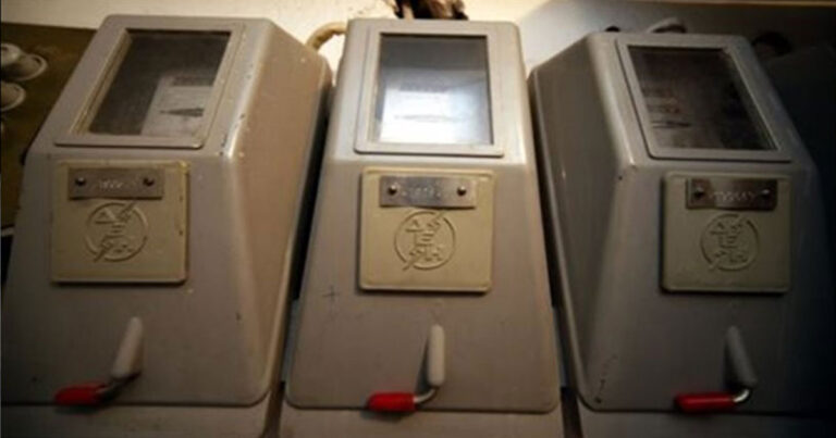 Συναγερμός στην Ελληνική Αστυνομία για το κόλπο με τα ρολόγια της ΔΕΗ