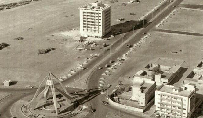 poso-allakse-dubai-mesa-se-60-xronia-15