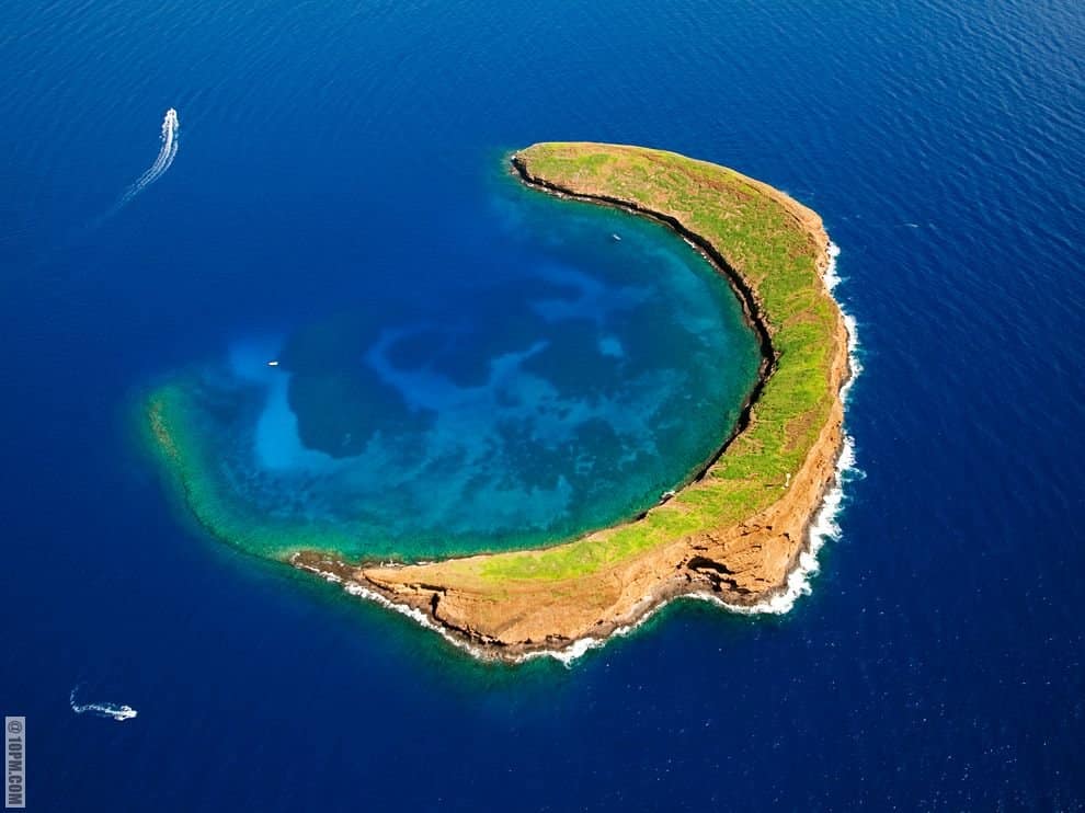 naturally-shaped-islands-1