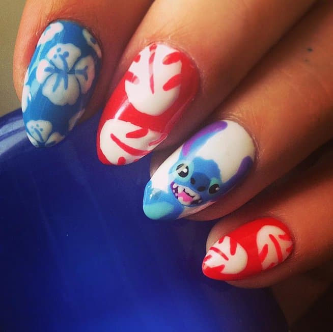 Disney-Nail-Art-Ideas-24