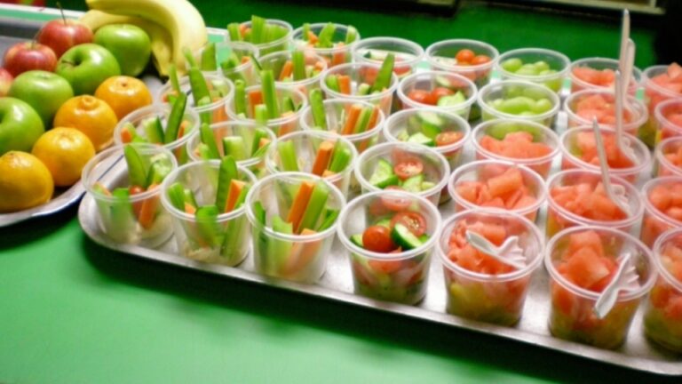 Ένα μαθητικό κυλικείο πρότυπο στην Ελλάδα, αλλάζει για πάντα τα σχολικά γεύματα