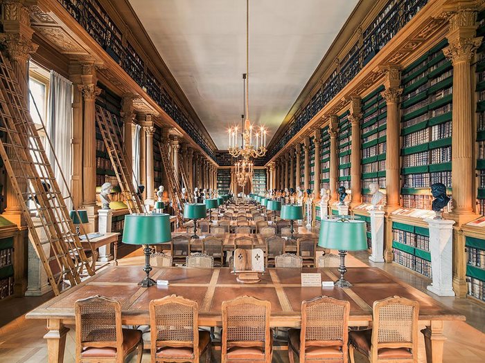 Φωτογράφος ταξιδεύει και φωτογραφίζει τις πιο όμορφες βιβλιοθήκες του κόσμου