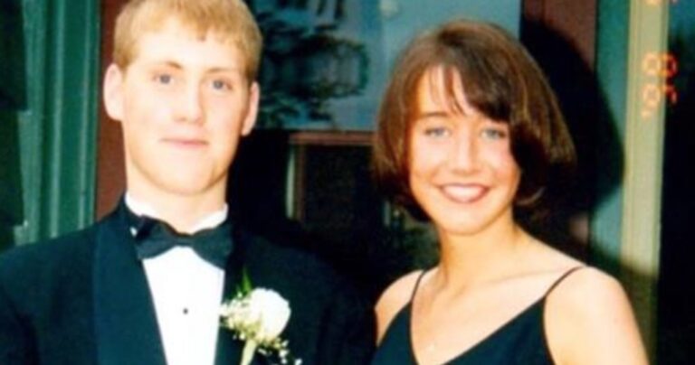 Αυτή η σύζυγος δεν γέρασε μια μέρα κι ας πέρασαν δυο δεκαετίες!