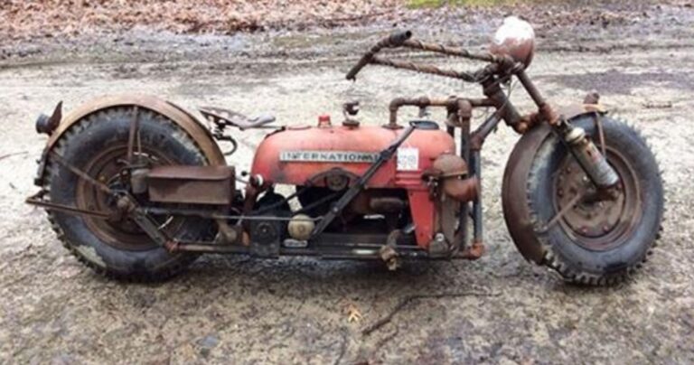 Μετέτρεψε παλιό τρακτέρ σε μοτοσυκλέτα!