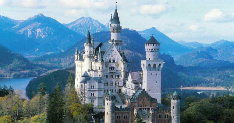 10 ξεχωριστά σημεία του κόσμου όπου τα παραμύθια ζωντανεύουν!