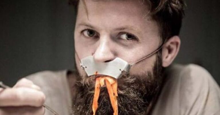 Ένα αλλόκοτο gadget αποκλειστικά και μόνο για άνδρες με μουστάκι!