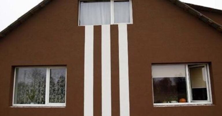 Λιθουανός έκανε το σπίτι του… Adidas