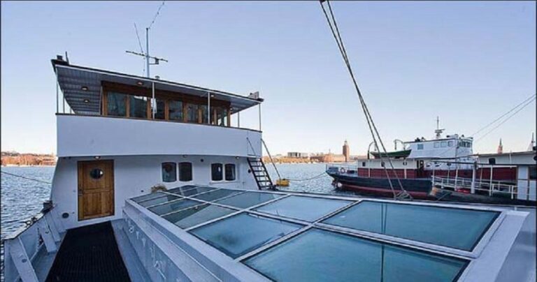 Δείτε πώς αυτή η παλιά φορτηγίδα μετατράπηκε σε πολυτελές σπίτι!