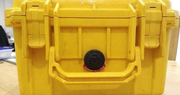 Δείτε πως παραδίδονται οι ταινίες στους κινηματογράφους!