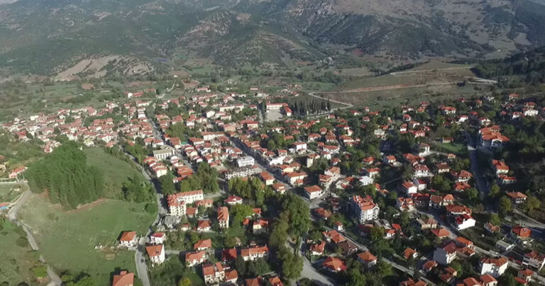 Εναέριο βίντεο: Η μαρτυρική πόλη των Καλαβρύτων