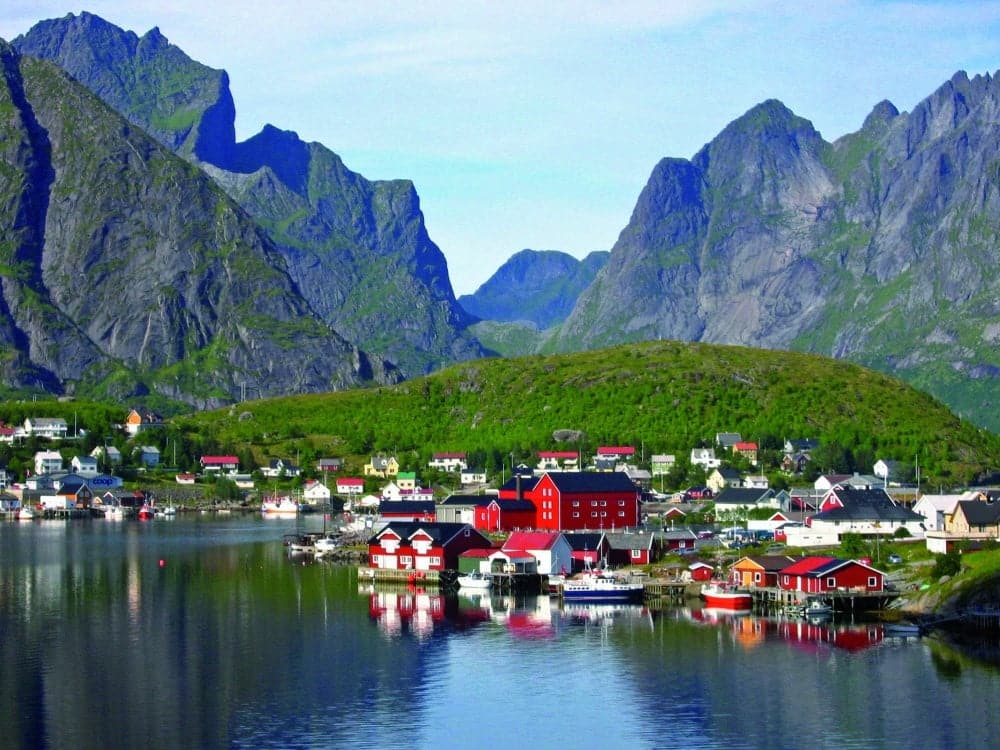 222405-R3L8T8D-1000-02-04-04-04-01-01-Bernard_Closs_Fotolia_com-Lofoten-Norway-HD-Horizontal-RPI