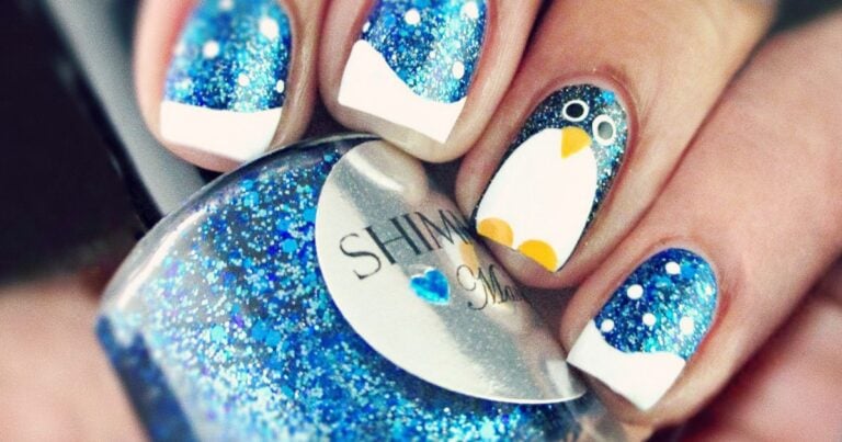 20 εκπληκτικές ιδέες για το Χριστουγεννιάτικο σας μανικιούρ