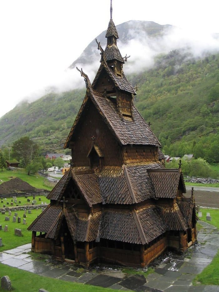 Η ξύλινη εκκλησία στο Borgund - Borgund.