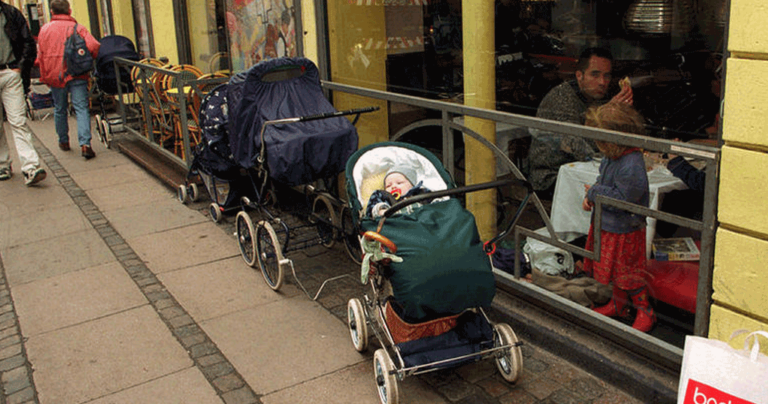 Γιατί οι Βόρειοι αφήνουν τα καρότσια με τα μωρά έξω στο πολικό κρύο;