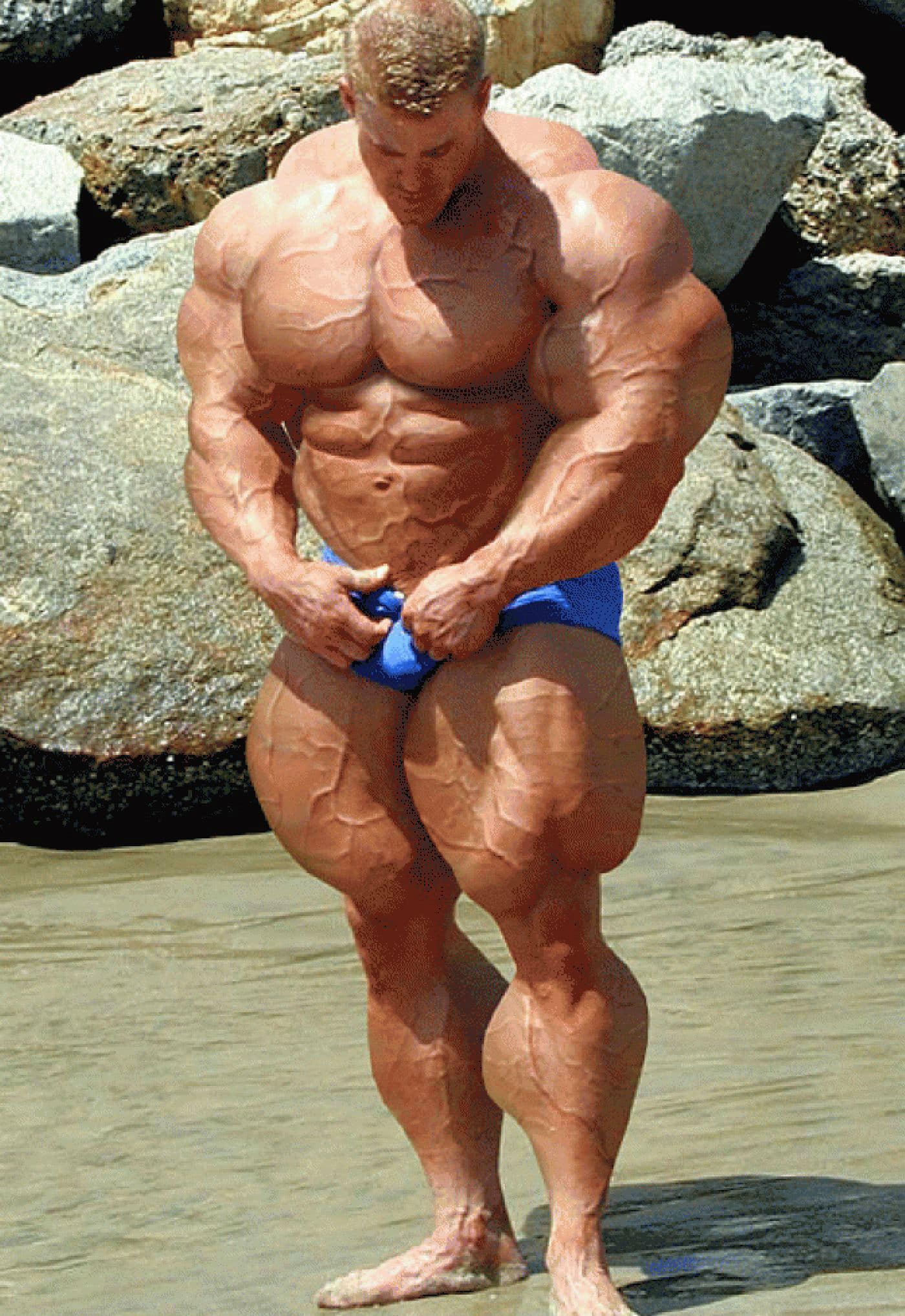 20-Extremely-Ripped-Bodybuilders-That-Actually-Exist-12