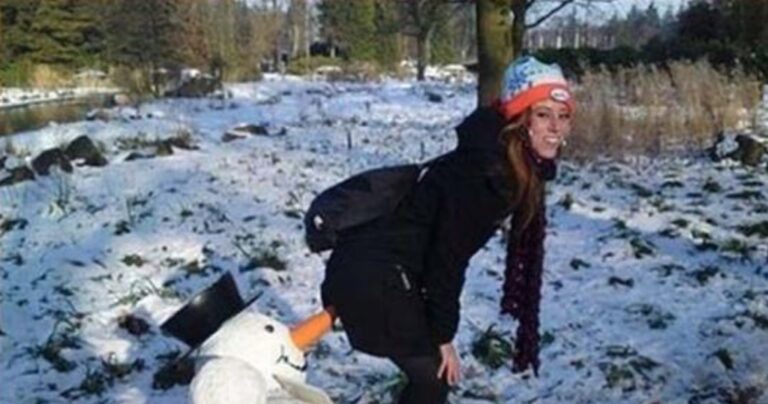 12 τρελοκόριτσα που κάνουν ό,τι τους κατέβει!