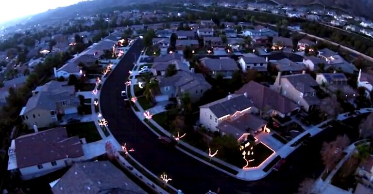 Ο πιο μελωδικός δρόμος των Χριστουγέννων!