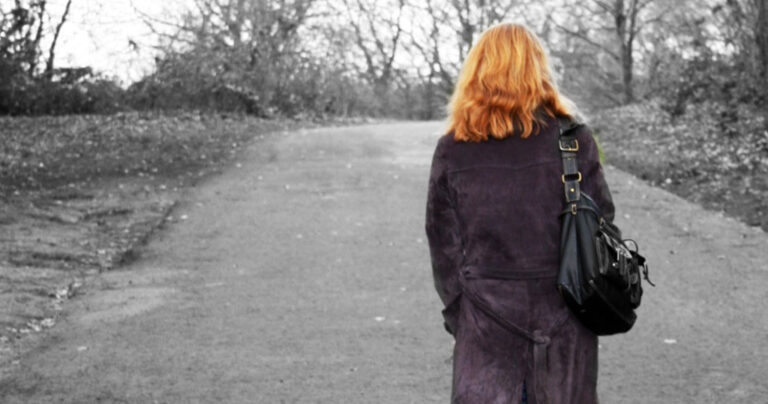 «Από δω η φίλη μου η Έλενα, χωρισμένη με παιδιά!»