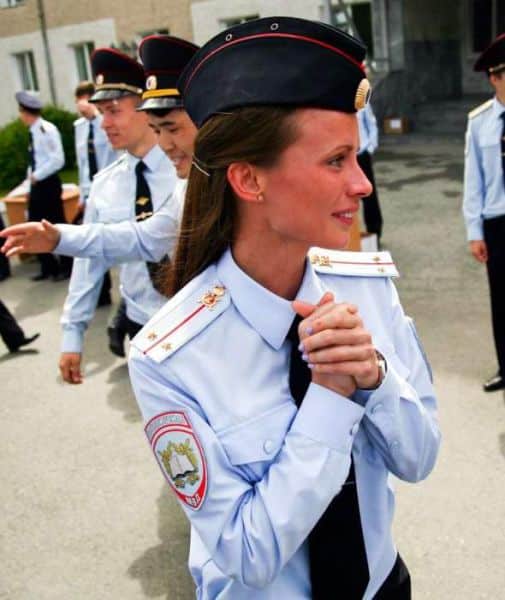 russian_police_girls_that_you_will_happy_to_be_arrested_by_640_31
