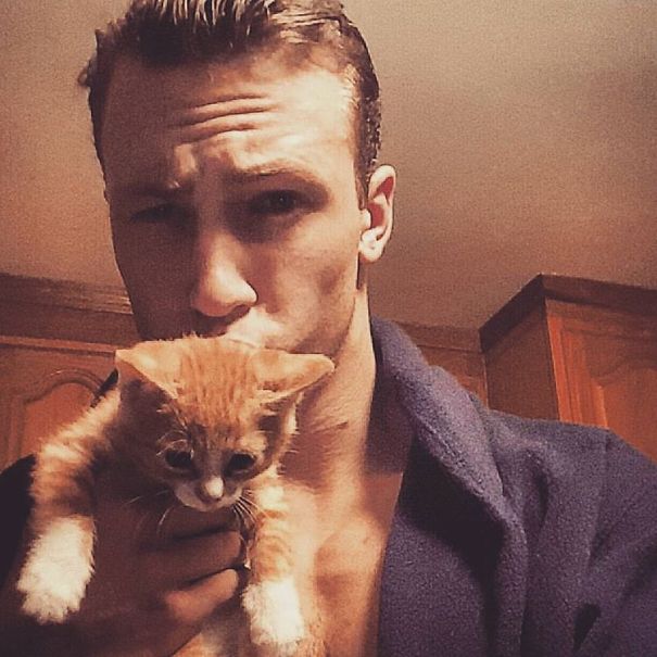 hot-dudes-with-kittens-instagram-41__605