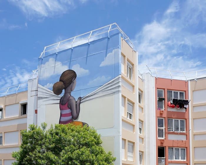 Καλλιτέχνης μεταμορφώνει βαρετά κτίρια από όλο τον κόσμο σε όμορφα έργα τέχνης