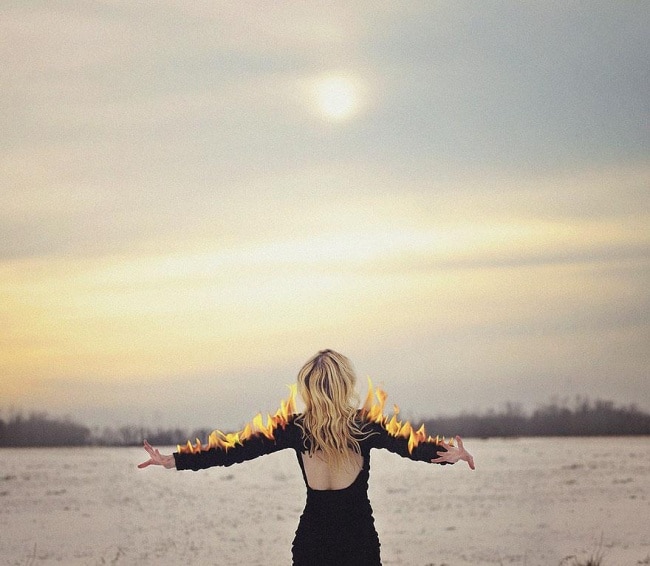 3440305-R3L8T8D-650-surreal-self-portraits-rachel-baran-14