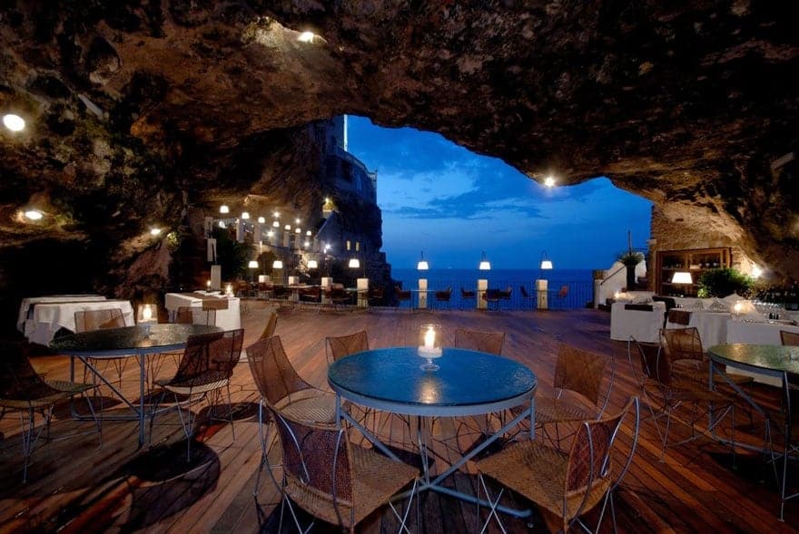 618155-880-1452681748-italian-cave-restaurant-grotta-palazzese-polignano-mare-27