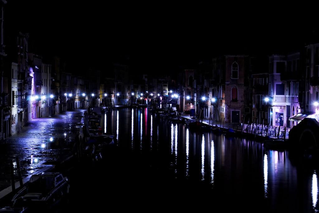 venice_at_night_by_sadisticparadise-d3c1eh4