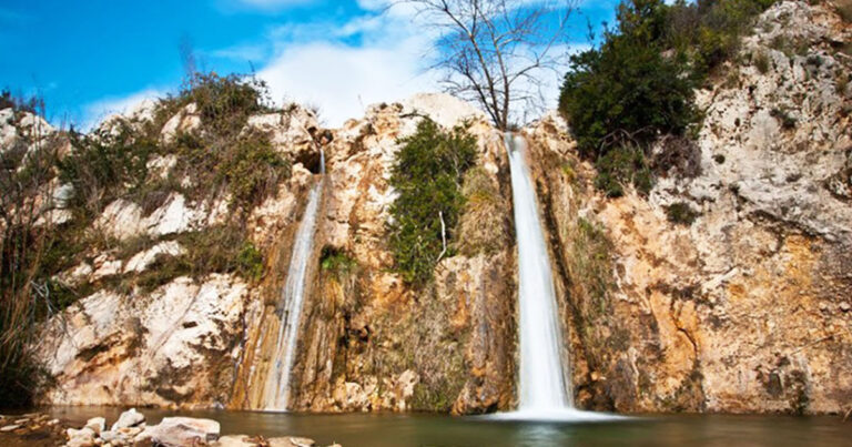 Καταρράκτης της Πεντέλης: Ένας μικρός καταρράκτης μέσα στην Αττική!