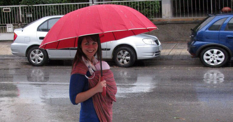 Στέλλα Σταμουλάκη: Μόνη μαμά τριών παιδιών πουλάει μάρσιπους και επιχειρεί!