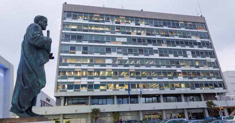 Η βιβλιοθήκη του Αριστοτέλειου Πανεπιστημίου Θεσσαλονίκης (ΑΠΘ) στις 10 καλύτερες του κόσμου.