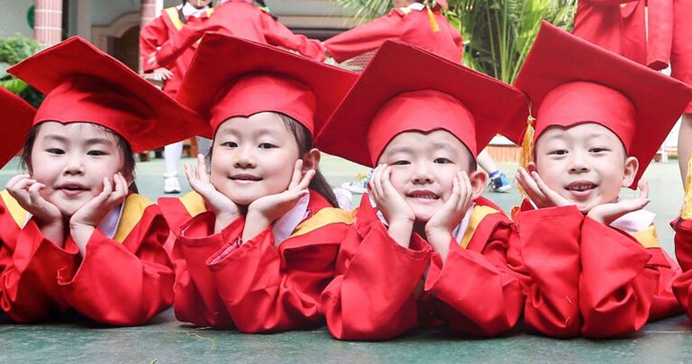 Μια συναρπαστική ματιά σε διαφορετικά νηπιαγωγεία από όλο τον κόσμο.