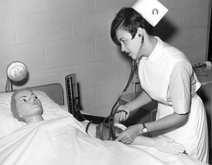 1960s-Nursing1-e1455043131841-850x664