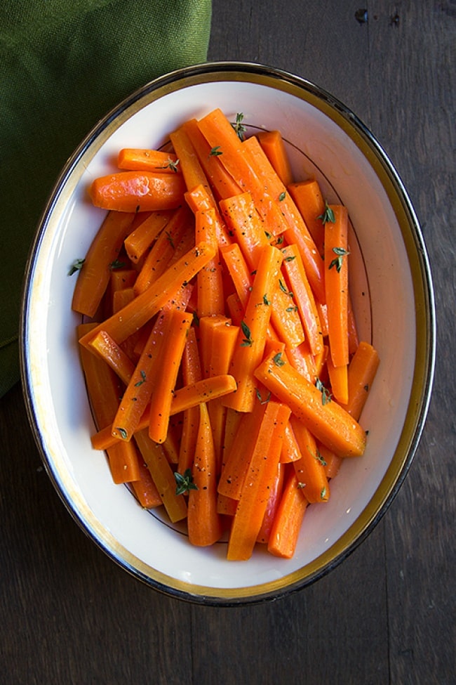 15310410-R3L8T8D-650-recipe_maple-glazed-carrots_500x750