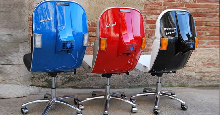 Παλιές Vespa μετατρέπονται σε υπέροχες καρέκλες!