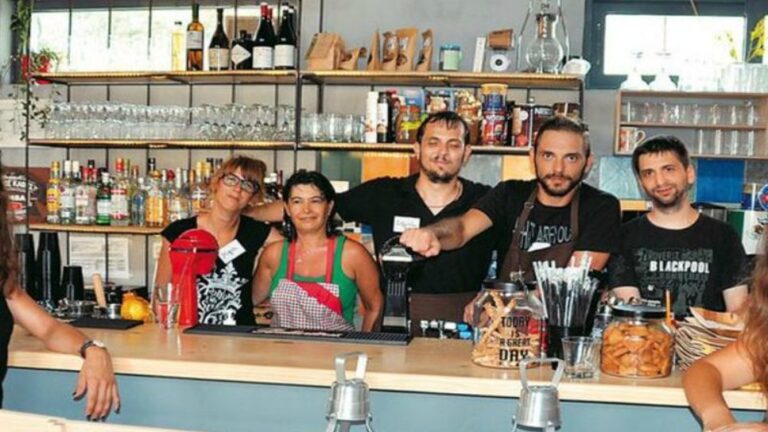 Το εστιατόριο στον Βόλο όπου δουλεύουν μόνο άτομα με αναπηρία