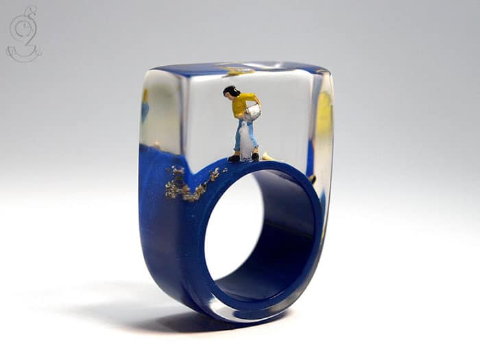 miniature-worlds-inside-jewelry-isabell-kiefhaber-14